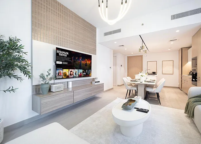 High-End 1Br-Panoramic Views, Pool With Burj Khalifa View, Padel & Rooftop Bbq Experience By Aya Boutique