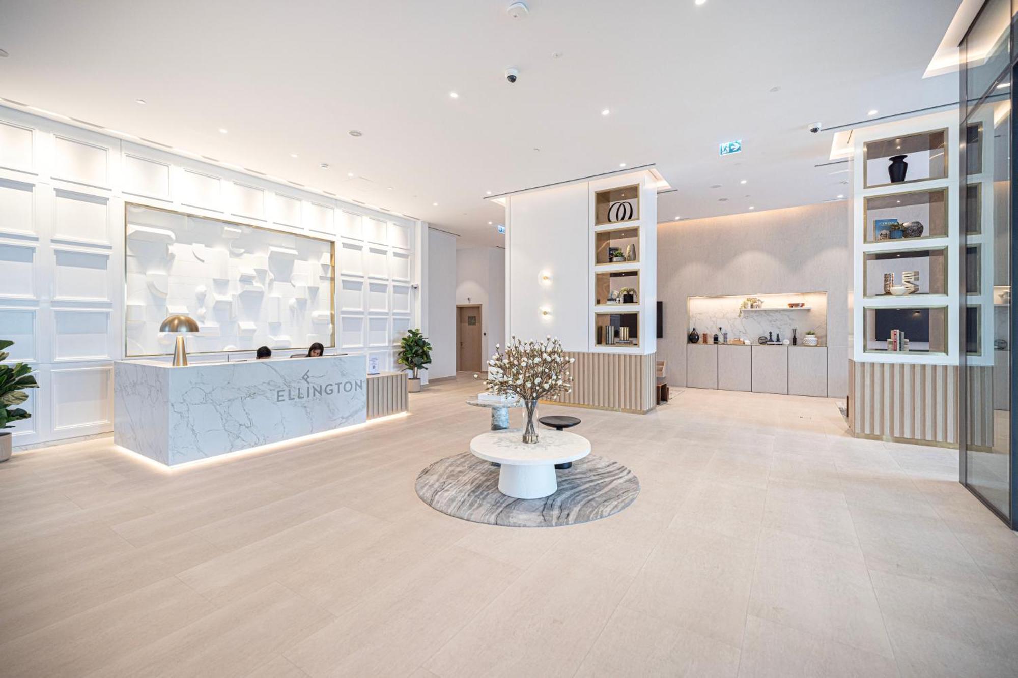High-end 1br-panoramic Views, Pool With Burj Khalifa View, Padel & Rooftop Bbq Experience By Aya Boutique Apartment Dubai