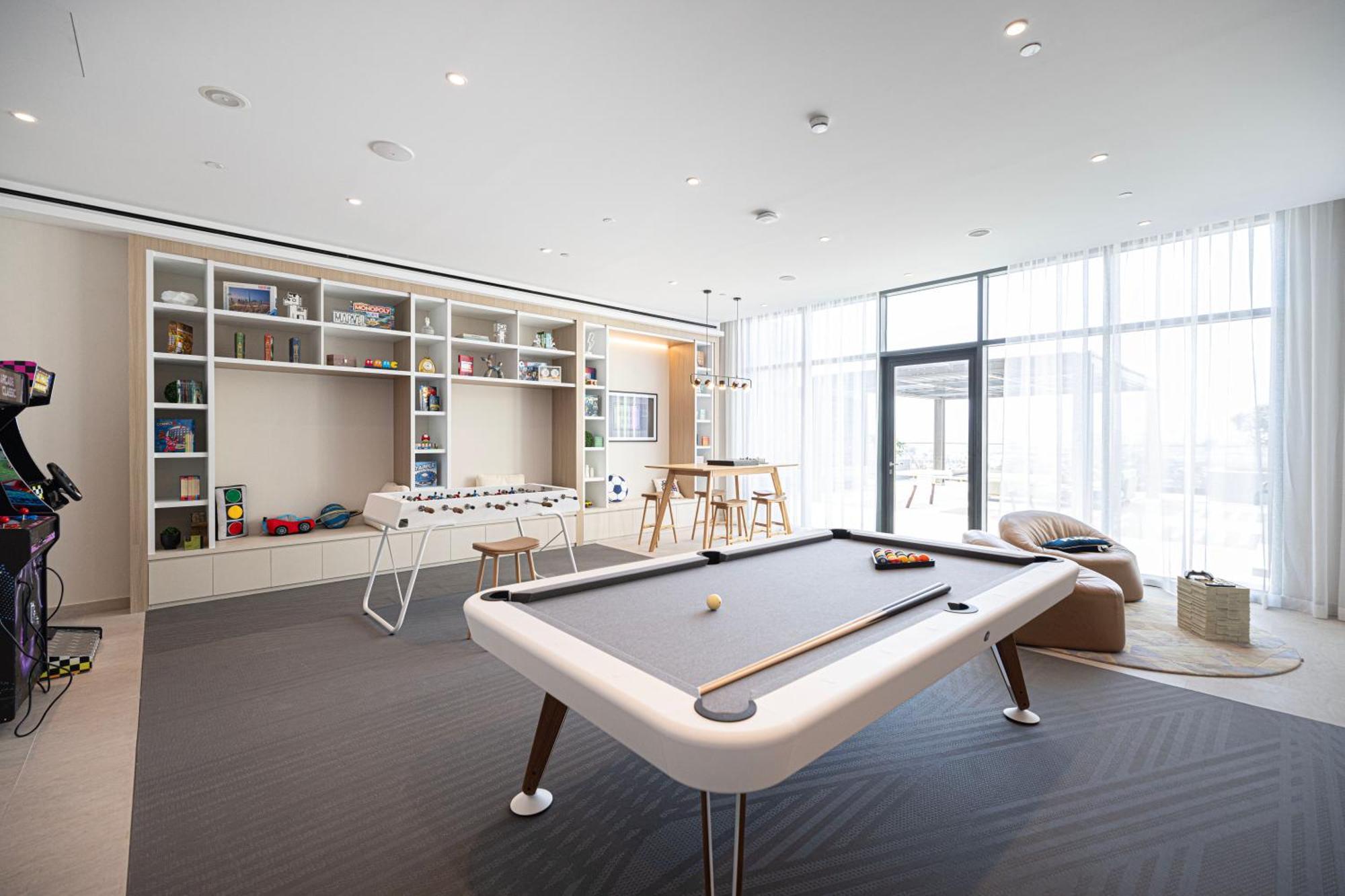 High-end 1br-panoramic Views, Pool With Burj Khalifa View, Padel & Rooftop Bbq Experience By Aya Boutique Apartment Dubai